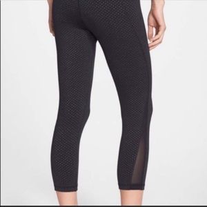 ZELLA women’s conffeti crop leggings size S